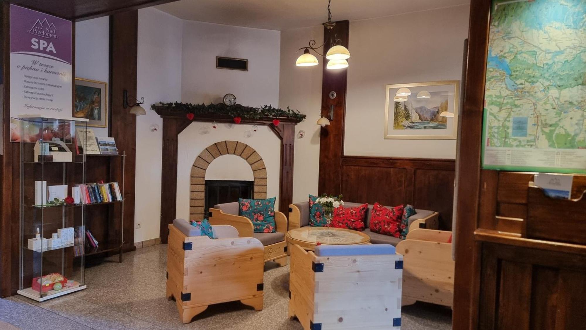 Hotel Nad Przelomem Sromowce Nizne Bagian luar foto