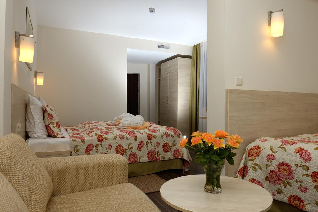 Hotel Nad Przelomem Sromowce Nizne Bagian luar foto